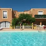 Aparthotel L'oustal Des Mers 4*