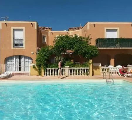 شقة فندقية L'oustal Des Mers 4*
