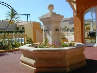 L'oustal Des Mers